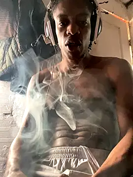 Larry-n-clouds online show from November 23, 3:22 pm