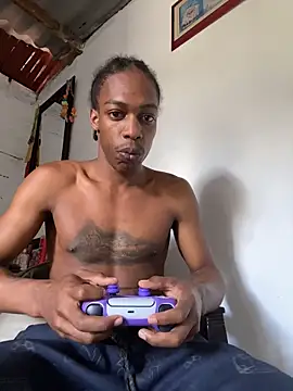 Snapshot of Larry-n-clouds chatting on January 18, 5:27 pm Larry-n-clouds online show from January 18, 5:27 pm