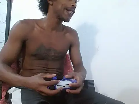 Larry-n-clouds online show from March 12, 7:29 pm