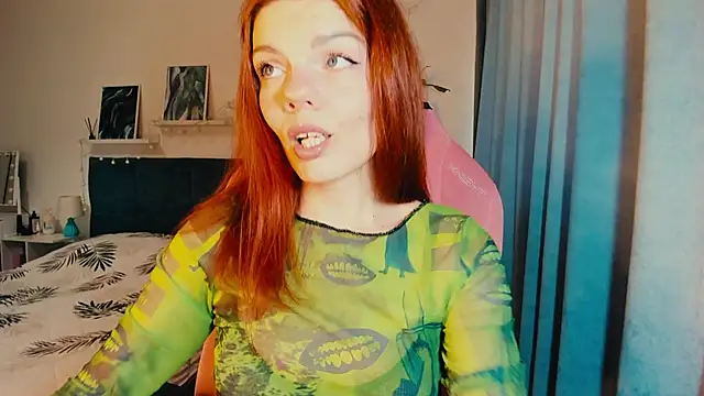 Snapshot of AlysaNightmoon chatting on April 23, 6:42 am AlysaNightmoon online show from April 23, 6:42 am