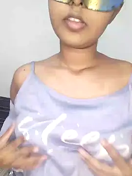 ASHUGIRL JAY online show from December 8, 5:44 pm