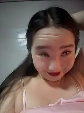Snapshot of Asianpie_ chatting on June 28, 12:06 am Asianpie online show from June 28, 12:06 am