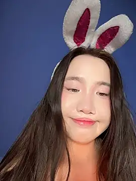Snapshot of Asianpie_ chatting on July 13, 12:32 am Asianpie online show from July 13, 12:32 am