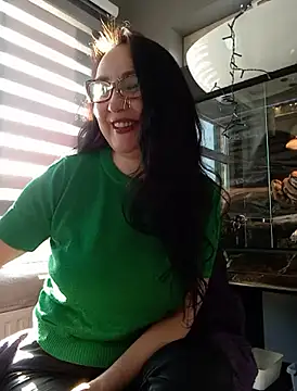 CamilleDesire online show from March 19, 4:45 pm