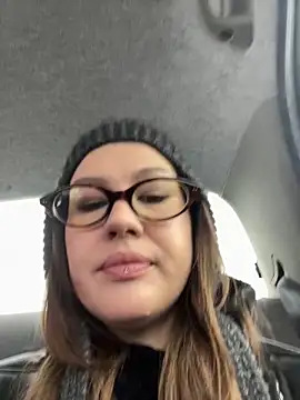 Snapshot of RinaCat chatting on November 21, 5:28 am RinaCat online show from November 21, 5:28 am