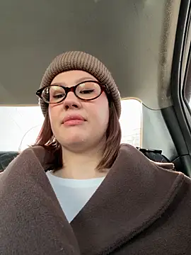 RinaCat online show from March 21, 6:14 am