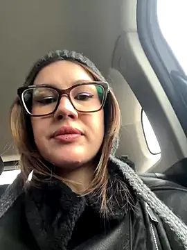 Snapshot of RinaCat chatting on November 3, 5:23 am RinaCat online show from November 3, 5:23 am