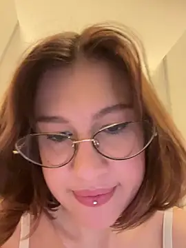 RinaCat online show from February 20, 6:19 am