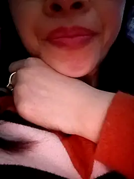 Snapshot of Hana_love20 chatting on February 24, 6:26 pm Hana love20 online show from February 24, 6:26 pm