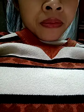Snapshot of Hana_love20 chatting on February 25, 4:14 am Hana love20 online show from February 25, 4:14 am