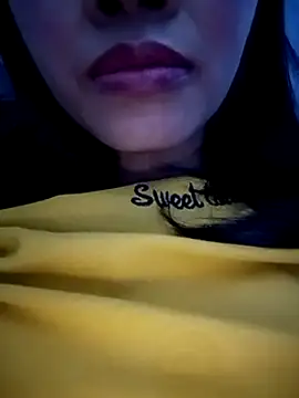 Snapshot of Hana_love20 chatting on March 7, 2:12 pm Hana love20 online show from March 7, 2:12 pm