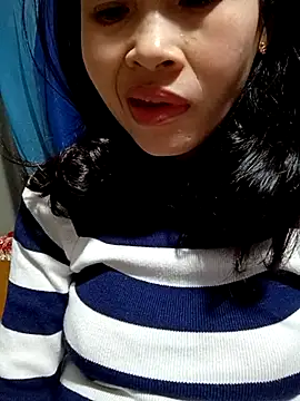 Snapshot of Hana_love20 chatting on February 27, 6:46 am Hana love20 online show from February 27, 6:46 am