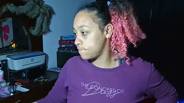 Cata Blue   online show from November 17, 3:38 pm