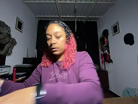 Snapshot of Cata_Blue__ chatting on September 17, 5:26 pm Cata Blue online show from September 17, 5:26 pm