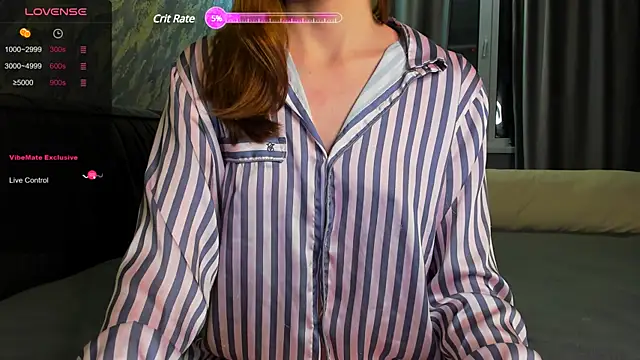 laflamebella online show from December 3, 4:22 pm