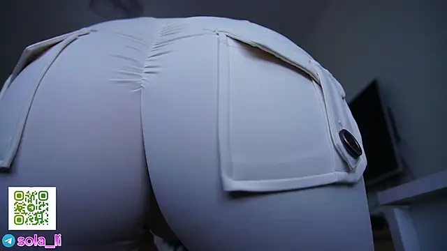 Sola LI online show from January 15, 3:32 am