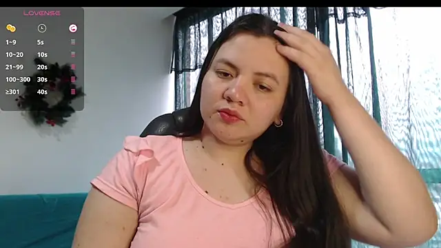 Snapshot of Sarahros1 chatting on November 20, 10:09 pm Sarahros1 online show from November 20, 10:09 pm