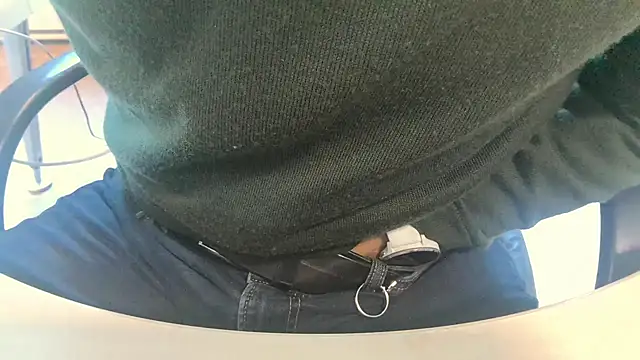 alessandroman2114 online show from January 19, 11:47 am