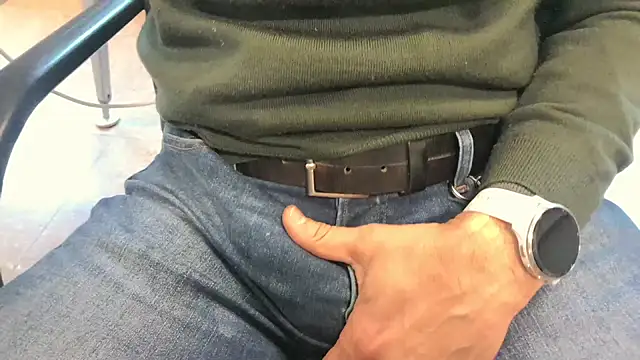 alessandroman2114 online show from February 19, 11:29 am