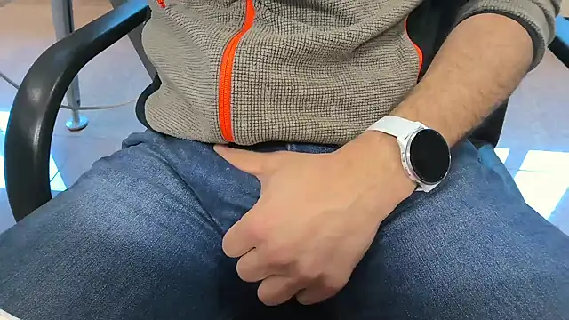 alessandroman2114 online show from February 14, 10:26 am