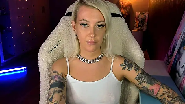 tykioty Miley online show from February 19, 1:08 pm