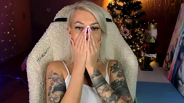 tykioty Miley online show from January 15, 12:19 pm