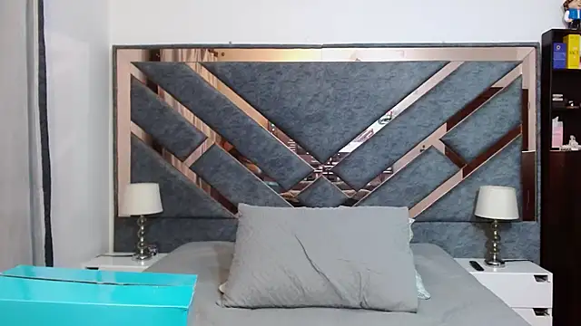 KarlaTesg online show from October 25, 10:03 am