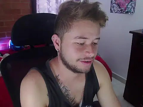 JOHANLEON1 online show from October 28, 1:21 pm