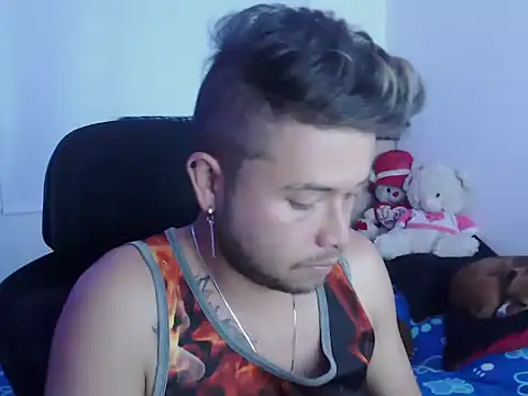 JOHANLEON1 online show from September 17, 4:53 pm