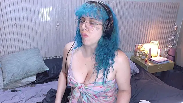 Eli666uwu online show from January 7, 11:15 am