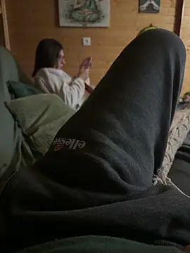 AreiasTuga online show from March 12, 11:53 pm