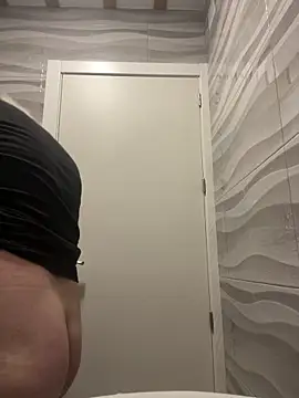 EroticVenetian online show from April 13, 3:38 pm