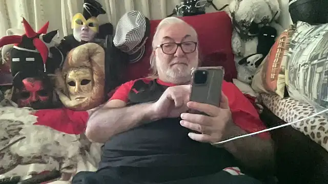 EroticVenetian online show from April 4, 2:56 pm