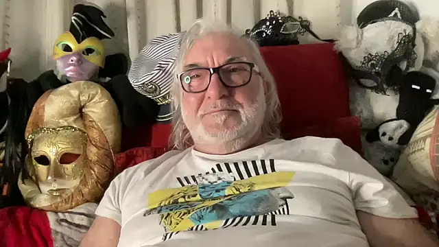 EroticVenetian online show from April 11, 10:02 pm