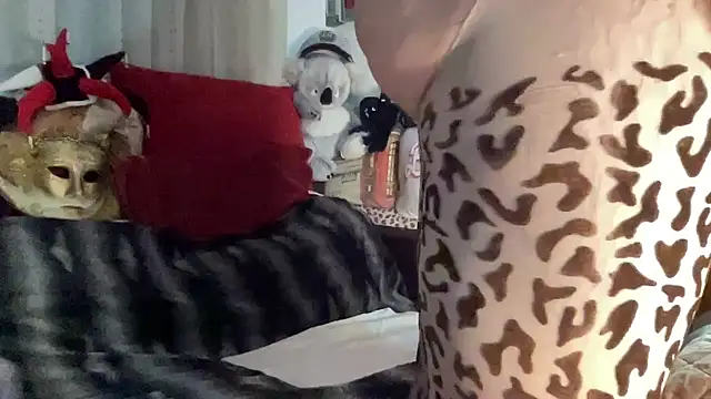 EroticVenetian online show from November 3, 6:51 am