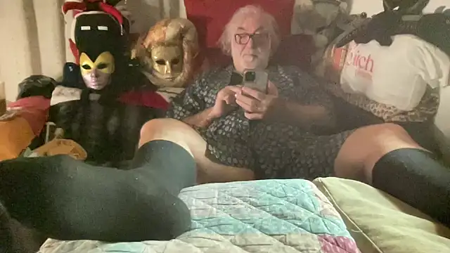 EroticVenetian online show from December 1, 7:20 am