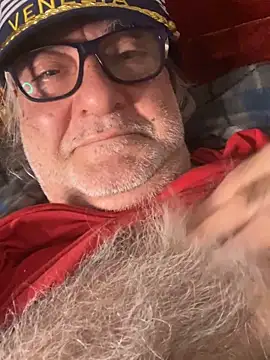 EroticVenetian online show from December 21, 6:31 pm