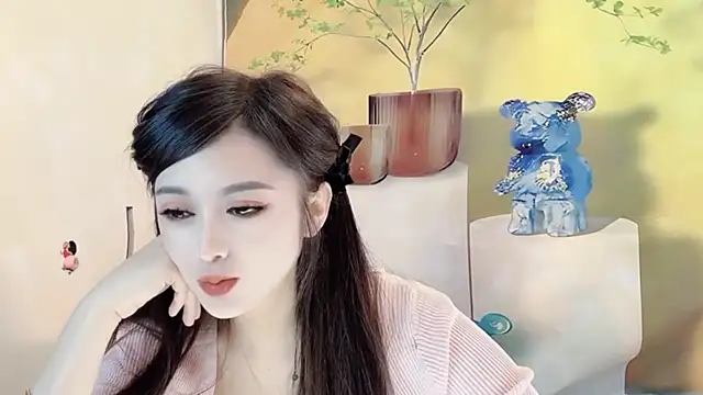 Snapshot of VIWVI chatting on March 10, 5:43 am VIWVI online show from March 10, 5:43 am