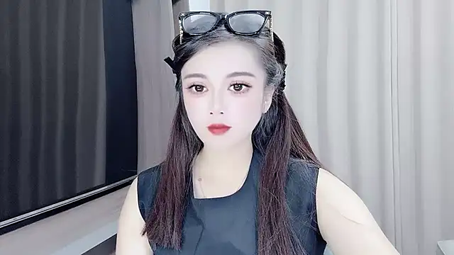 Snapshot of VIWVI chatting on September 18, 3:42 am VIWVI online show from September 18, 3:42 am