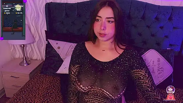 Snapshot of ANNE_HONEY55 chatting on December 15, 9:20 pm ANNE HONEY55 online show from December 15, 9:20 pm