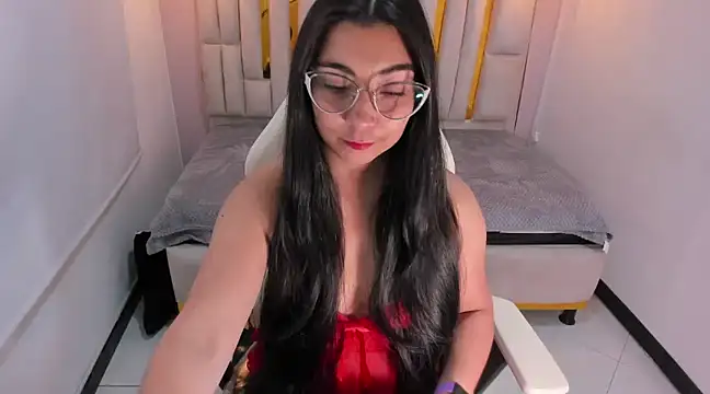 Snapshot of Karla_hernandez_ chatting on March 11, 11:01 am Karla hernandez online show from March 11, 11:01 am