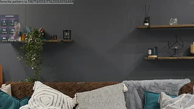Alexandra Demore online show from March 18, 12:40 am