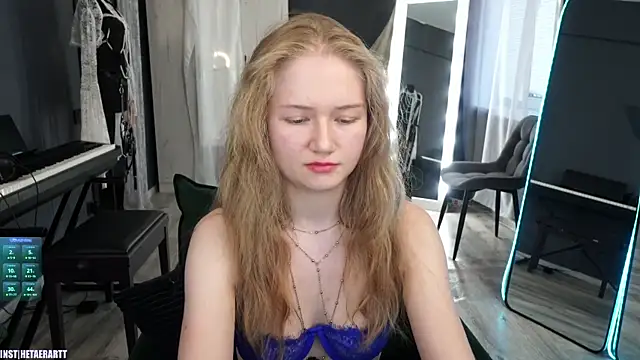Alexandra Demore online show from June 12, 7:11 pm