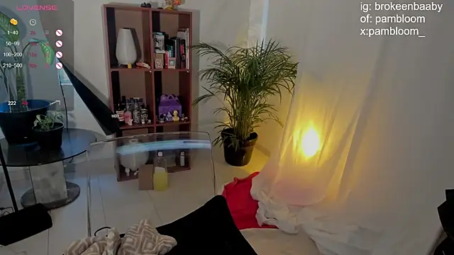 droolingdollfacee online show from February 11, 9:35 pm