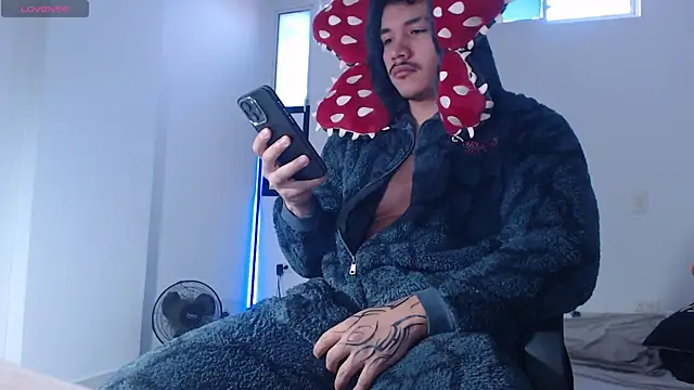 paulo allen online show from January 6, 1:04 pm