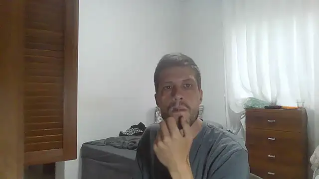 Snapshot of prorafadodoce chatting on December 2, 9:33 am prorafadodoce online show from December 2, 9:33 am