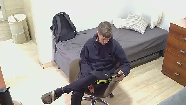 prorafadodoce online show from March 13, 8:03 pm