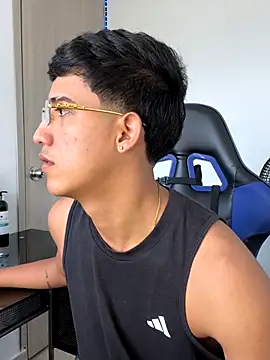 Snapshot of Juan_da01 chatting on September 23, 8:38 pm Juan da01 online show from September 23, 8:38 pm