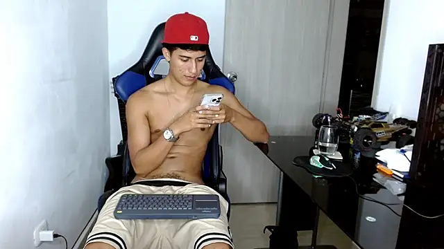 Snapshot of Juan_da01 chatting on February 19, 6:44 am Juan da01 online show from February 19, 6:44 am