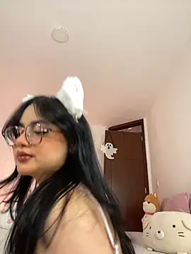 Snapshot of montmariana chatting on October 30, 1:26 am montmariana online show from October 30, 1:26 am